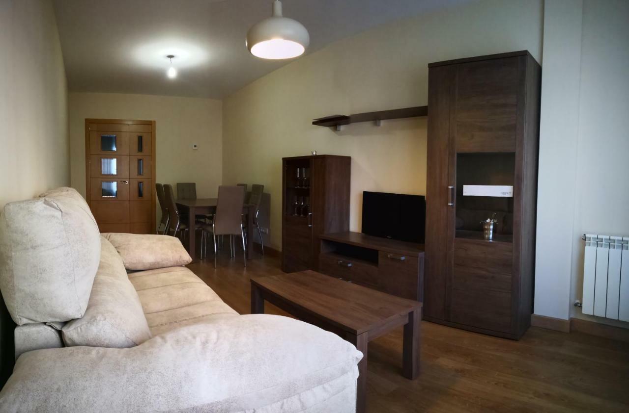 Apartamentos Torre De Gredos Arenas de San Pedro Esterno foto