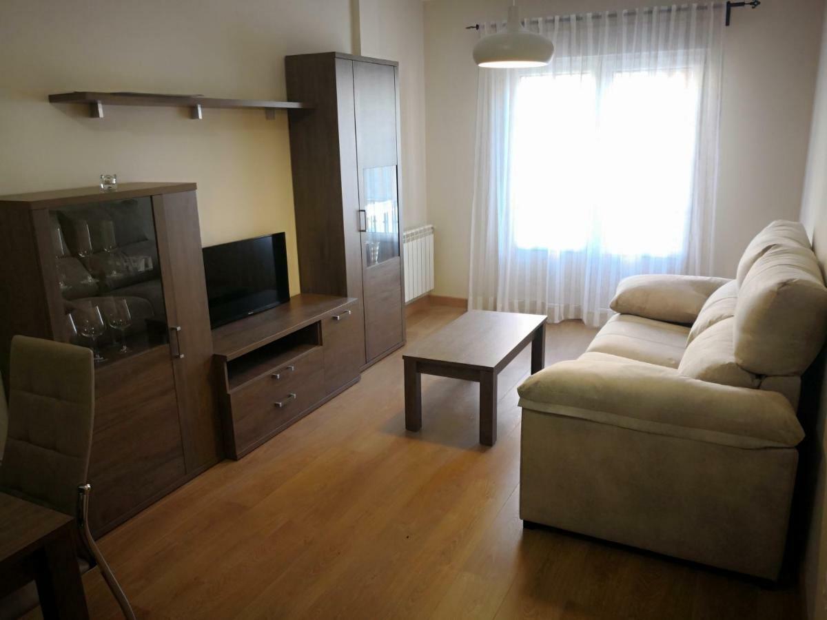 Apartamentos Torre De Gredos Arenas de San Pedro Esterno foto